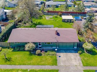 610 5th Ave, Sweet Home, OR 97386