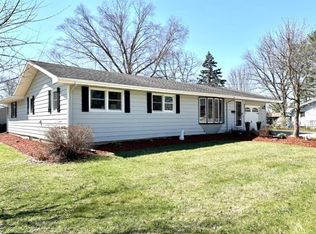 907 Lamar Drive, Milton, WI