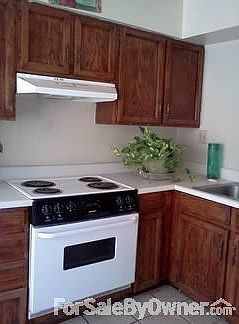 4th image of 2121 S Dorsey Ln