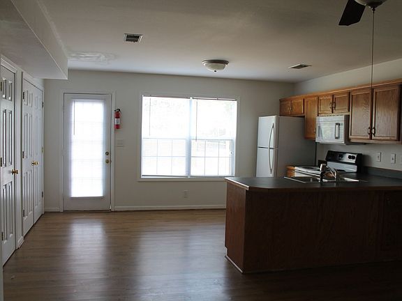 2nd image of 255 Senator Dr Unit A & B