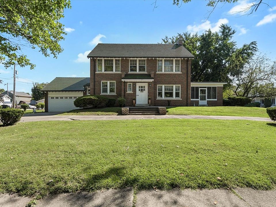 501 N Main St, Tuscola, IL 61953 Zillow