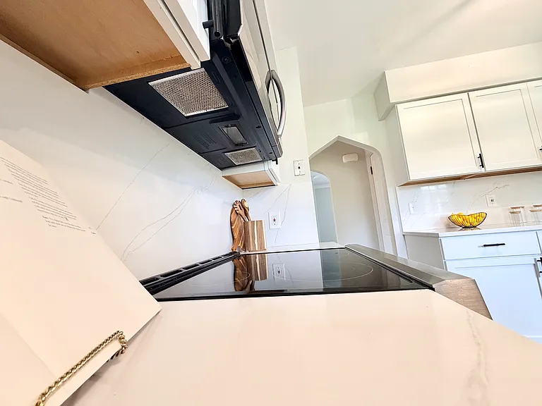 24 Lincord Dr — Photo 6
