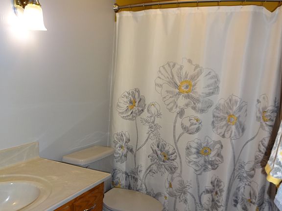 Upper level bathroom!