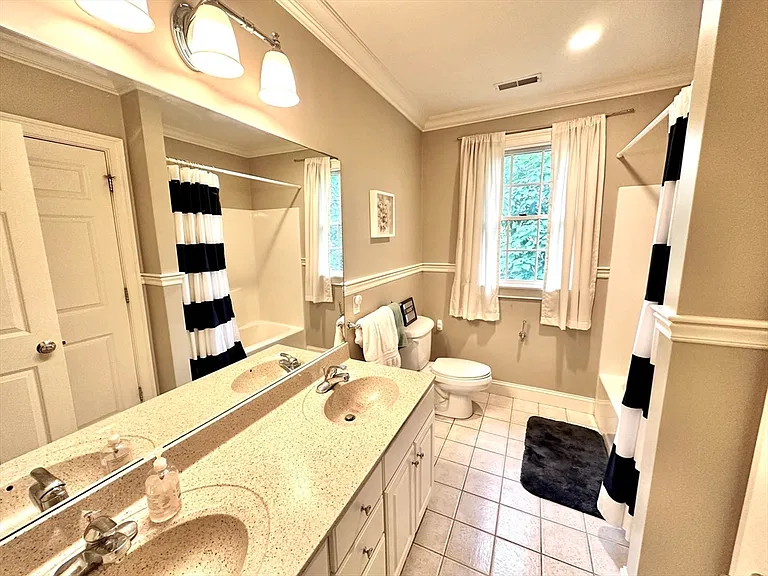 77 Hackensack Rd — Photo 17