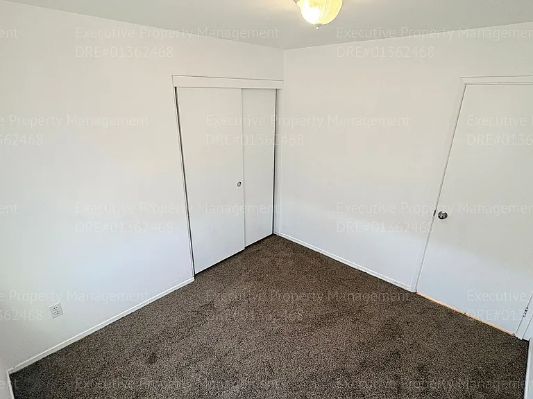 7400 Cross Glade St — Photo 33