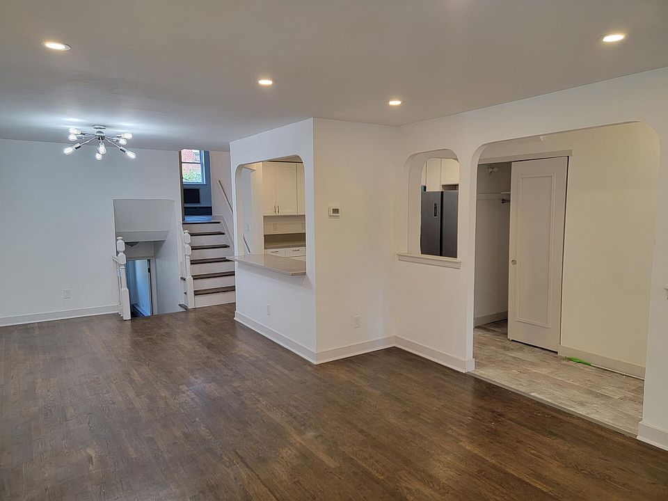 1st image of 7310 Avenue M Floor 1