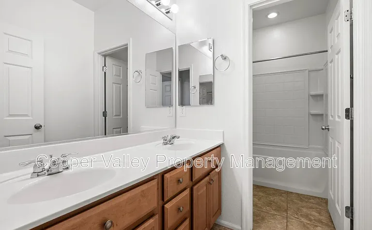 5511 W Desperado Way — Photo 11