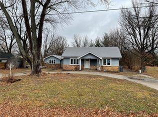 3312 E Birch St, Decatur, IL 62521