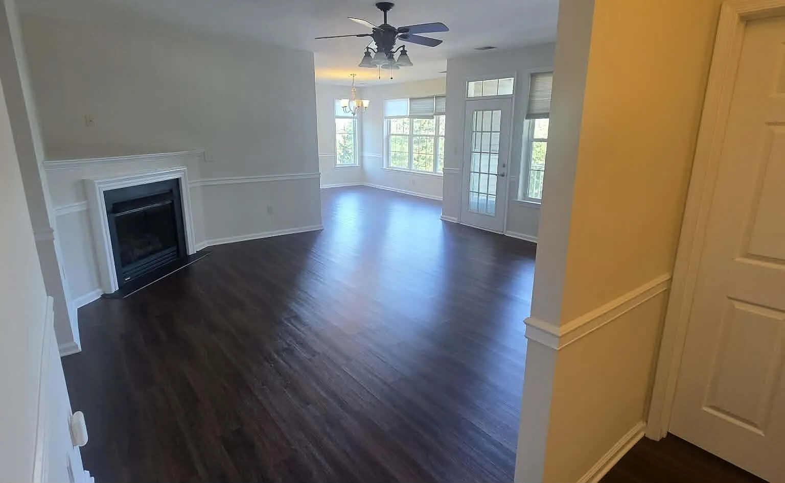 2 bed, 1592 sqft, $3,000 — Photo 2