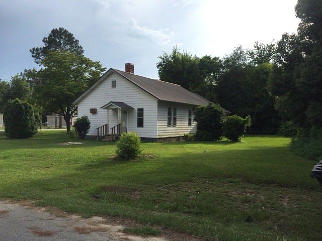 1st image of 410 S Henderson Ave
