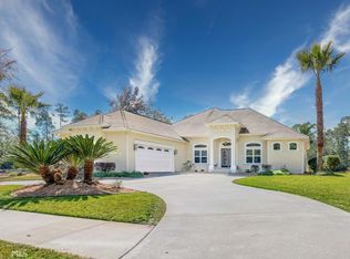 208 Riley Hunter Dr, Kingsland, GA 31548