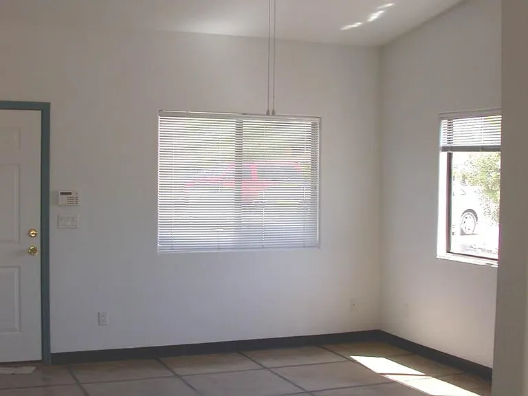 930 E Adelaide Dr #1 — Photo 7