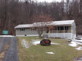 6786 Tannery Creek Rd, Naples, NY 14512