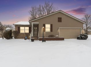 5356 S Fairfax Ct, South Bend, IN