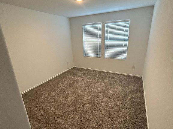 5th image of 369 Sonterra Dr