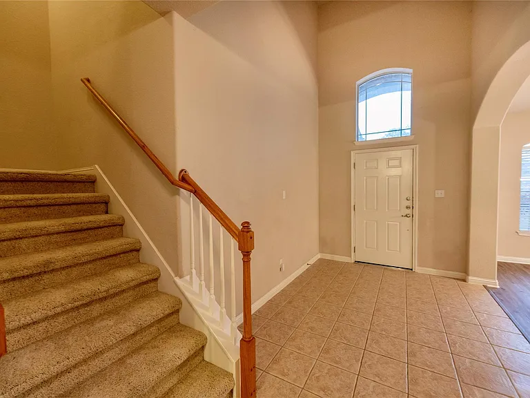 205 Arrowhead Trl — Photo 9