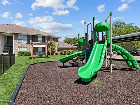 Henderson Place — Photo 25