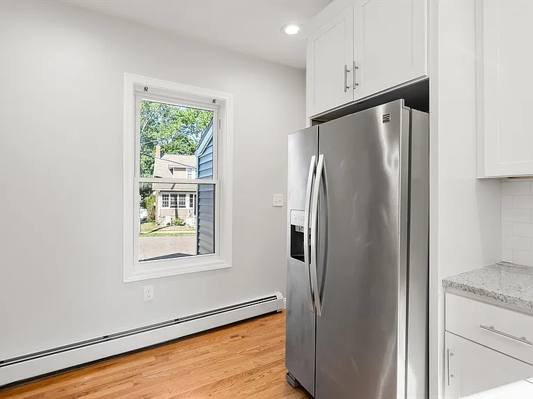 334 E Squantum St — Photo 20
