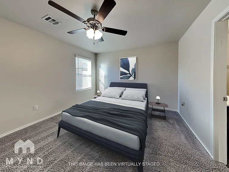 1921 Hannah Ln — Photo 11