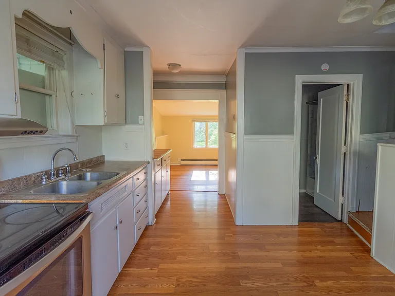 706 Nash Rd #1/2 — Photo 9