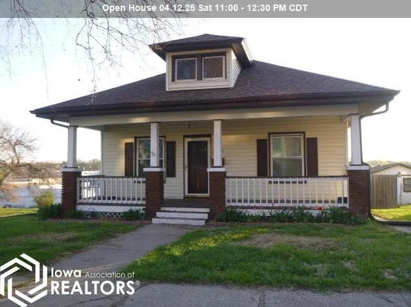 1027 Exchange St, Keokuk, IA 52632
