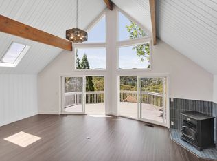 28720 Zion Dr, Lake Arrowhead, CA 92352