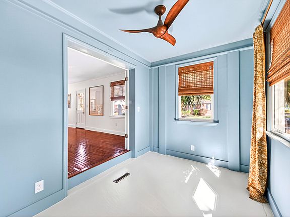3rd image of 1 Colleton Dr