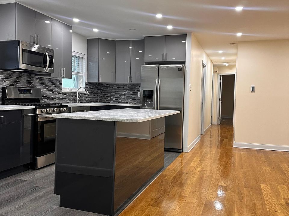 1st image of 2077 E 70th St #2