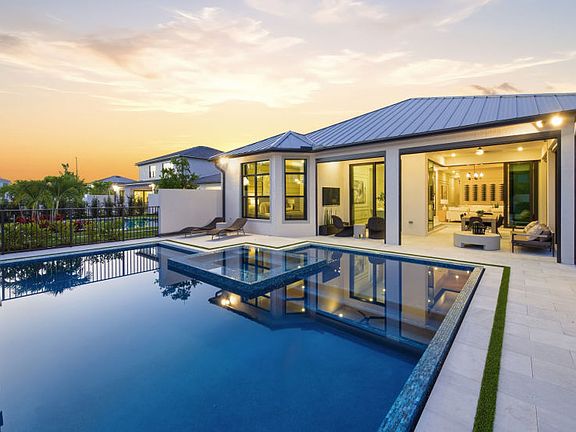 Designer Outdoor Oasis