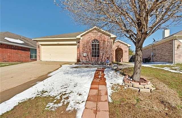 1st image of 6408 New Harbor Ln
