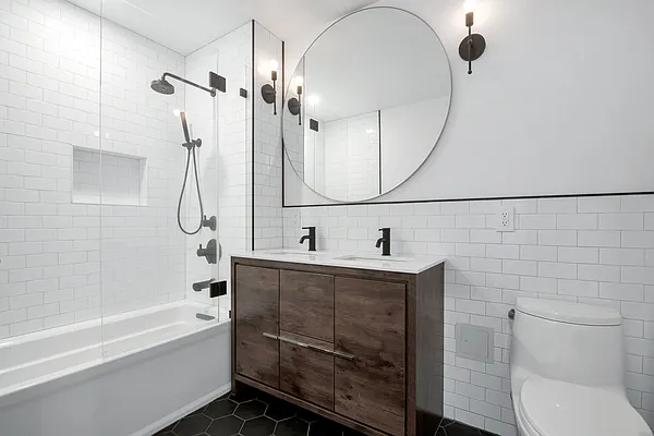 Rented by Corcoran | media 14