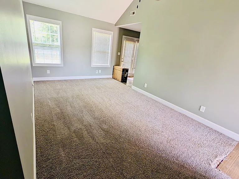 745 Inver Ln — Photo 14