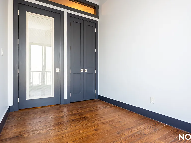269 Meserole St #3B — Photo 7