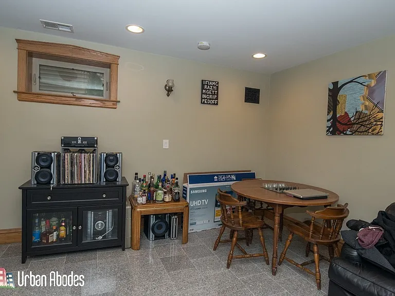 2448 N Campbell Ave #G1 — Photo 8