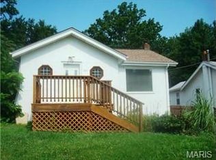 321 N Laclede Station Rd, Saint Louis, MO 63119