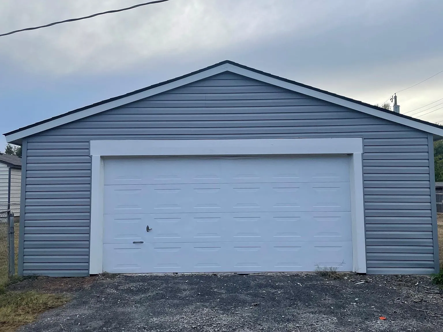 2 bed, 896 sqft, $1,100 — Photo 2