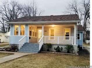 410 N West St, Galesburg, IL 61401