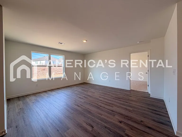 9230 Parkway Gardens Loop — Photo 25
