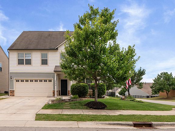 2nd image of 2504 Averon Drive