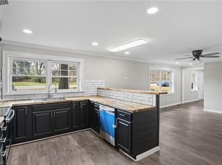 2032 Falcon Rd, East Bend, NC 27018