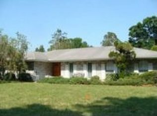 509 Terrace Hill Dr, Temple Terrace, FL 33617