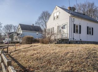 61 Gardner Ave, Attleboro, MA 02703