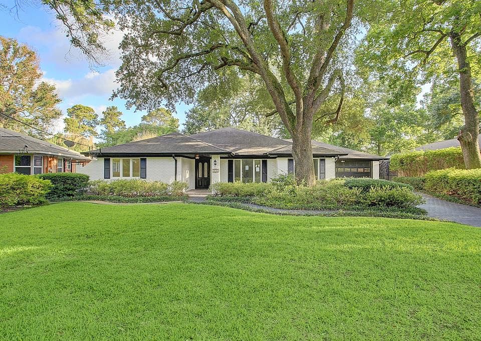 1st image of 4005 Brookwoods Dr