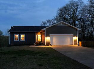 1182 Ha Ha Tonka Rd, Camdenton, MO 65020