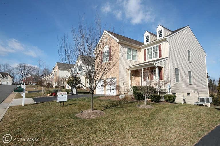 1st image of 43868 Arborvitae Dr