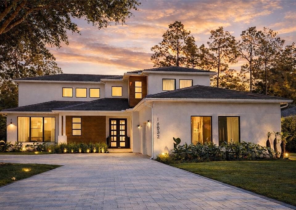 1st image of 16832 Vinci Way