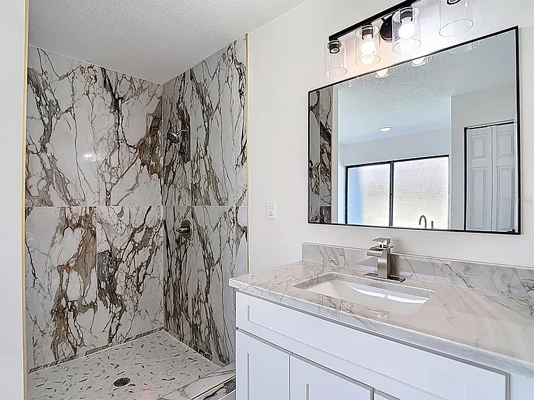 4072 Belmoor Dr — Photo 35