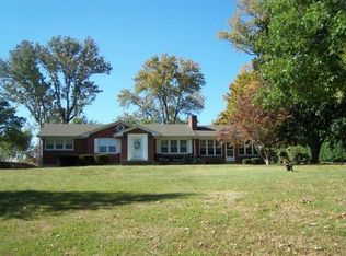 311 Campbellsville Rd, Greensburg, KY 42743