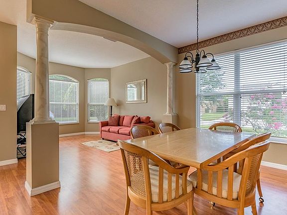 5th image of 111 Peregrine Ct