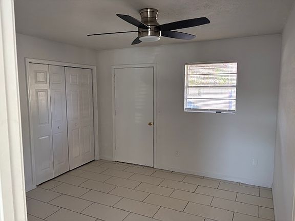 5th image of 2805 Evelyn Ave